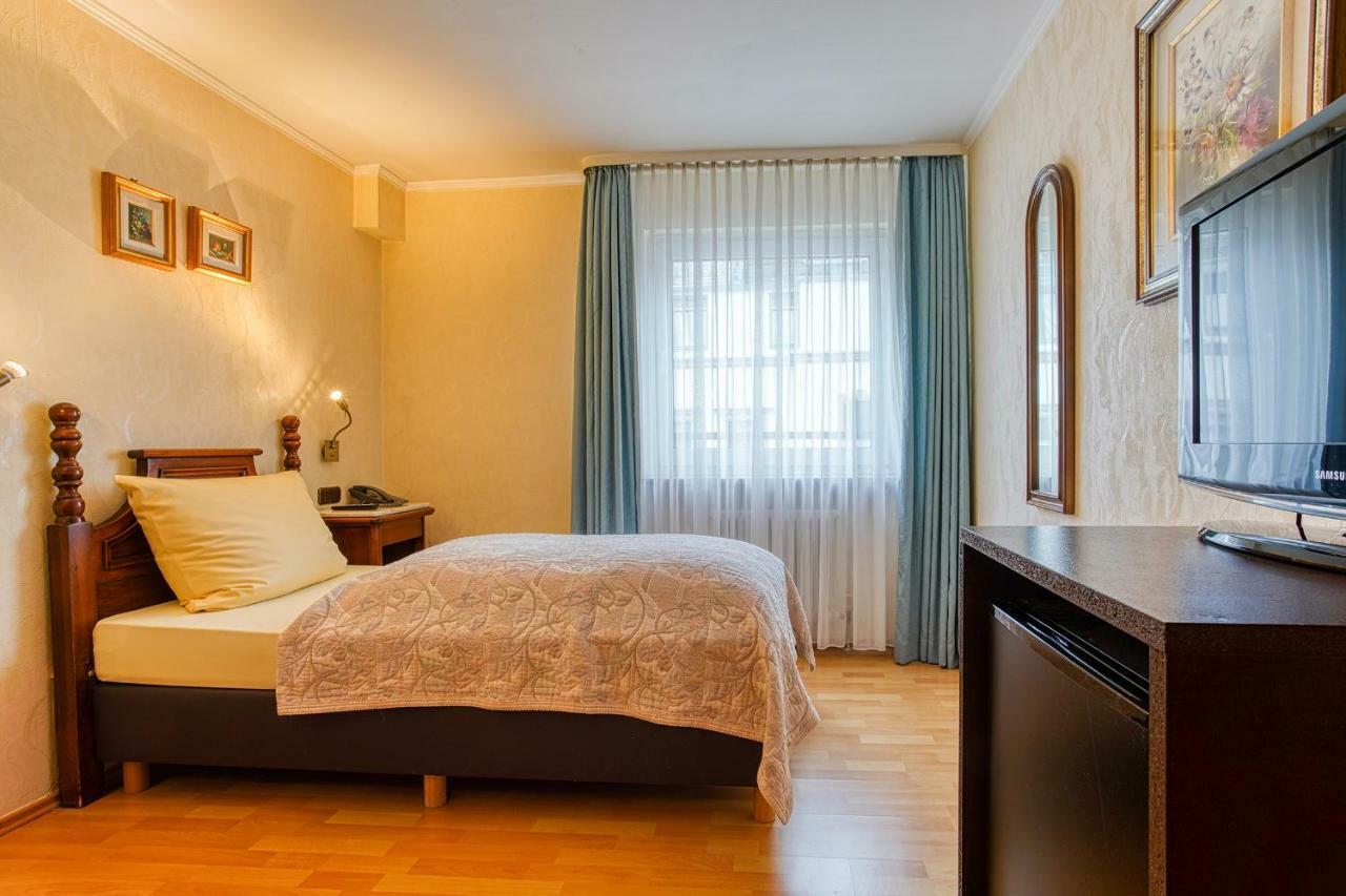 Ff&E Hotel Bavaria Fürth Kültér fotó