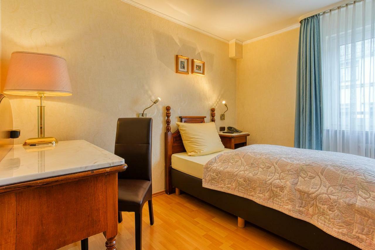 Ff&E Hotel Bavaria Fürth Kültér fotó